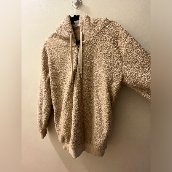 Teddy Bear Shearling Camel Hoodie - Picture 2 of 7